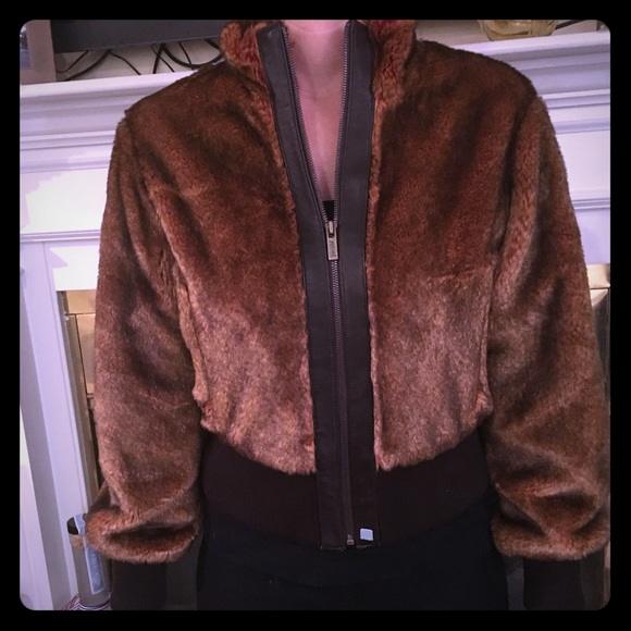 Azzure Vintage Women’s faux fur jacket. Size XL - Picture 1 of 6